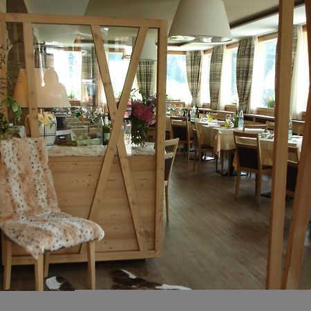 Hotel Pedretti บรานซิ ภายนอก รูปภาพ
