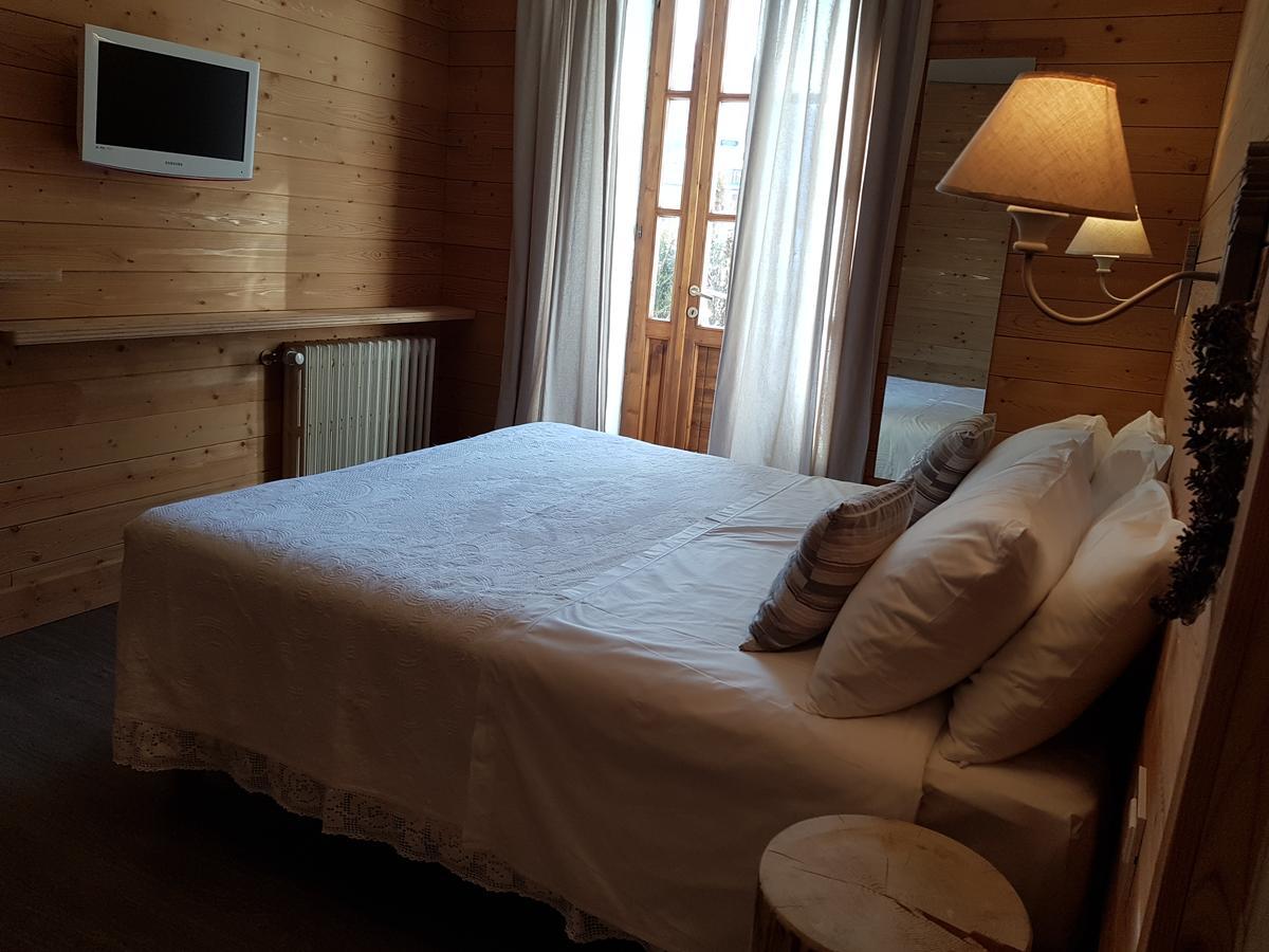 Hotel Pedretti บรานซิ ภายนอก รูปภาพ